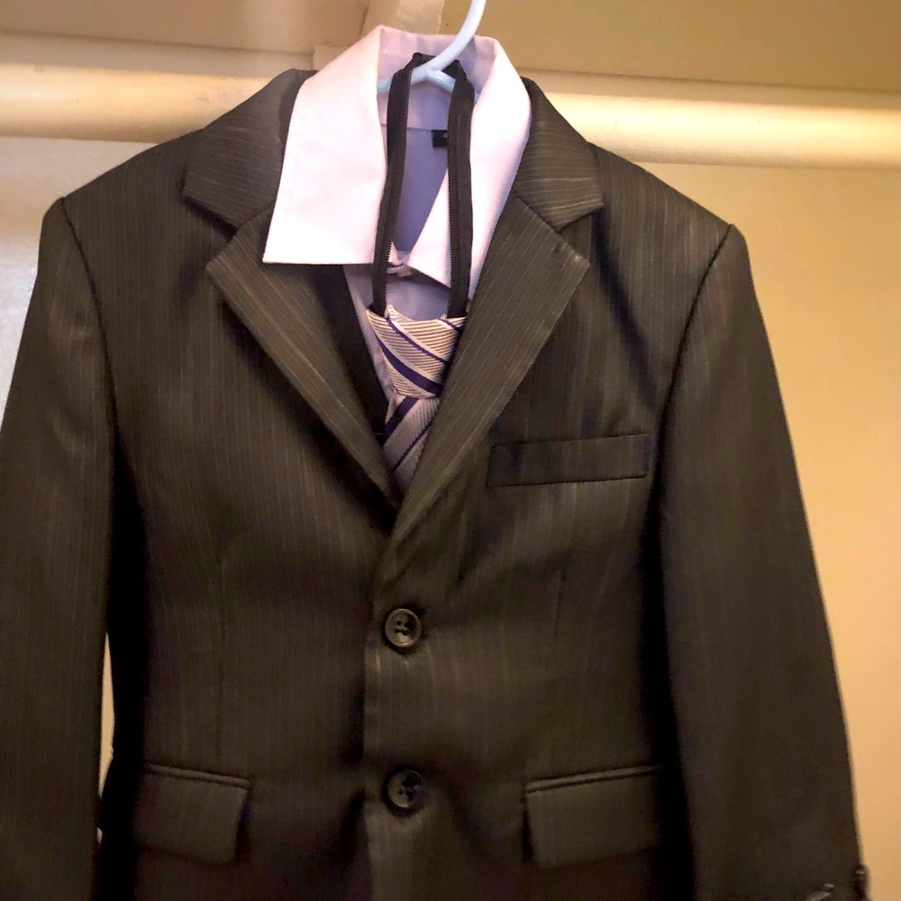 Andrew Fezza kids suit